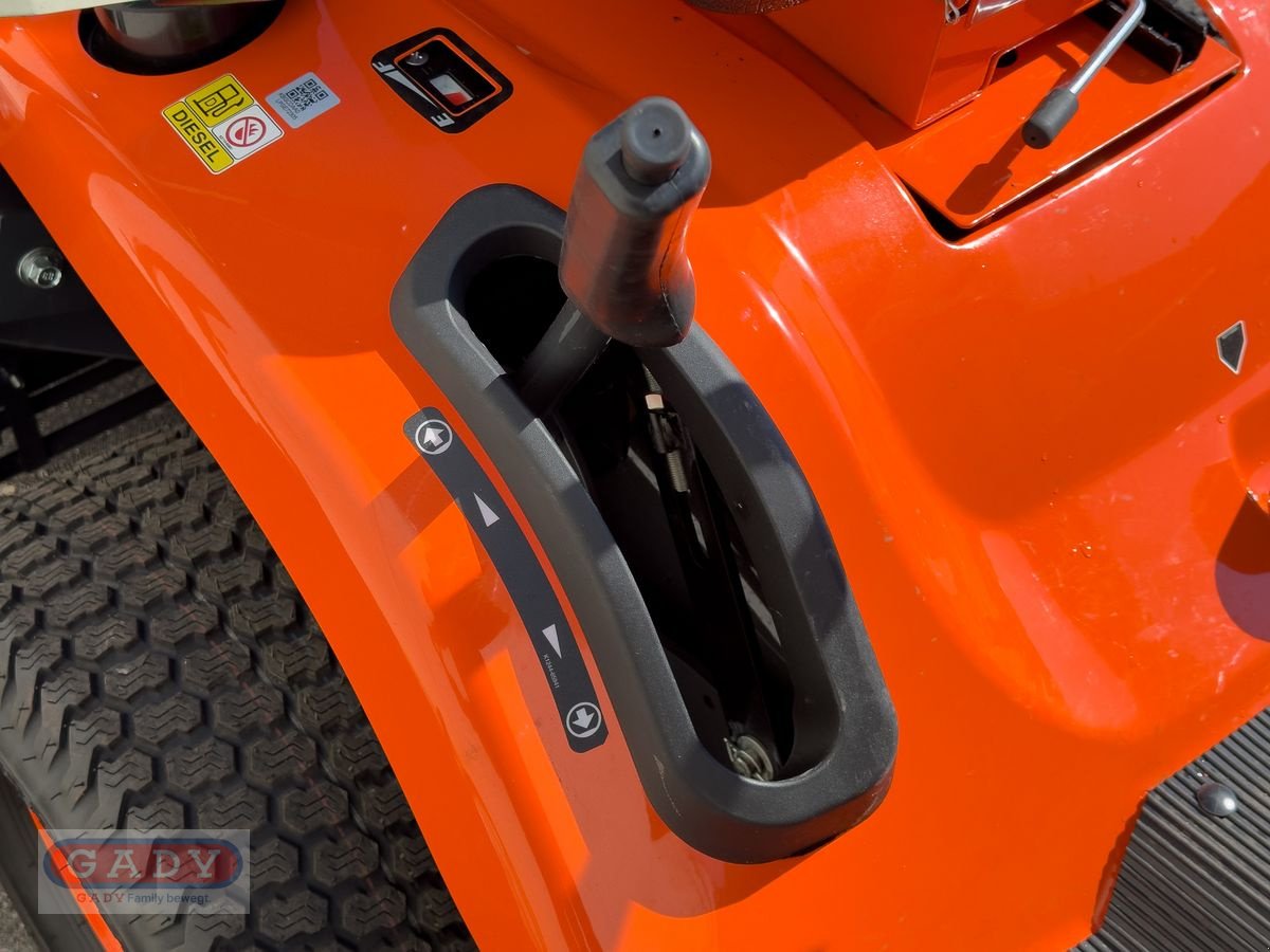 Rasentraktor des Typs Kubota GR 1600 ROPS, Neumaschine in Lebring (Bild 11)