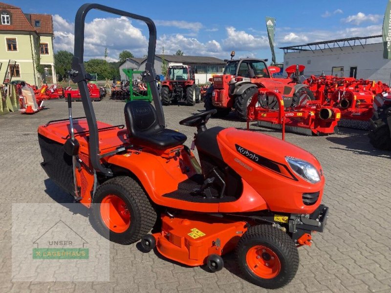 Rasentraktor of the type Kubota GR 2120, Neumaschine in Hartberg (Picture 1)