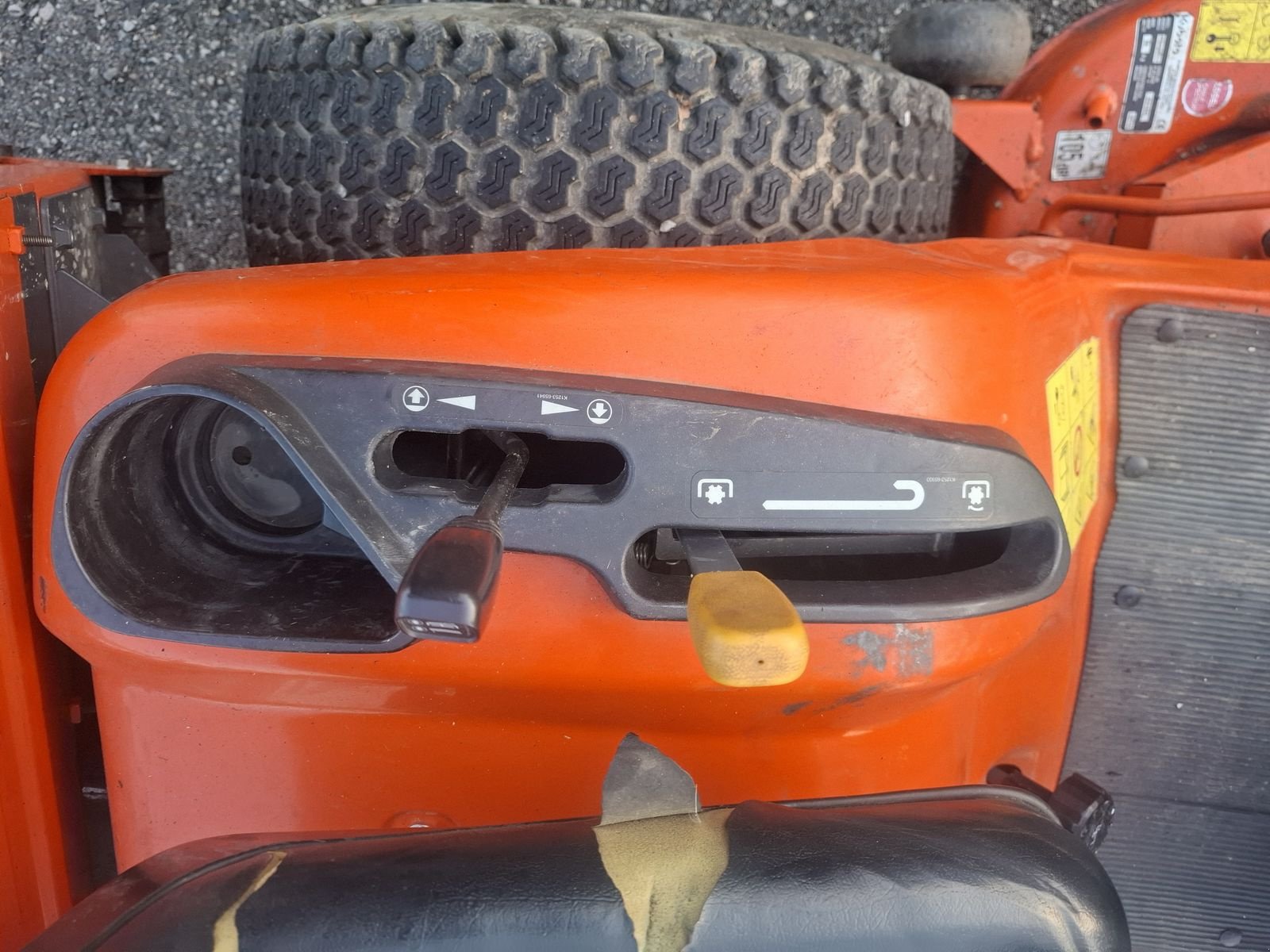 Rasentraktor tip Kubota GR 2120, Gebrauchtmaschine in Saxen (Poză 13)