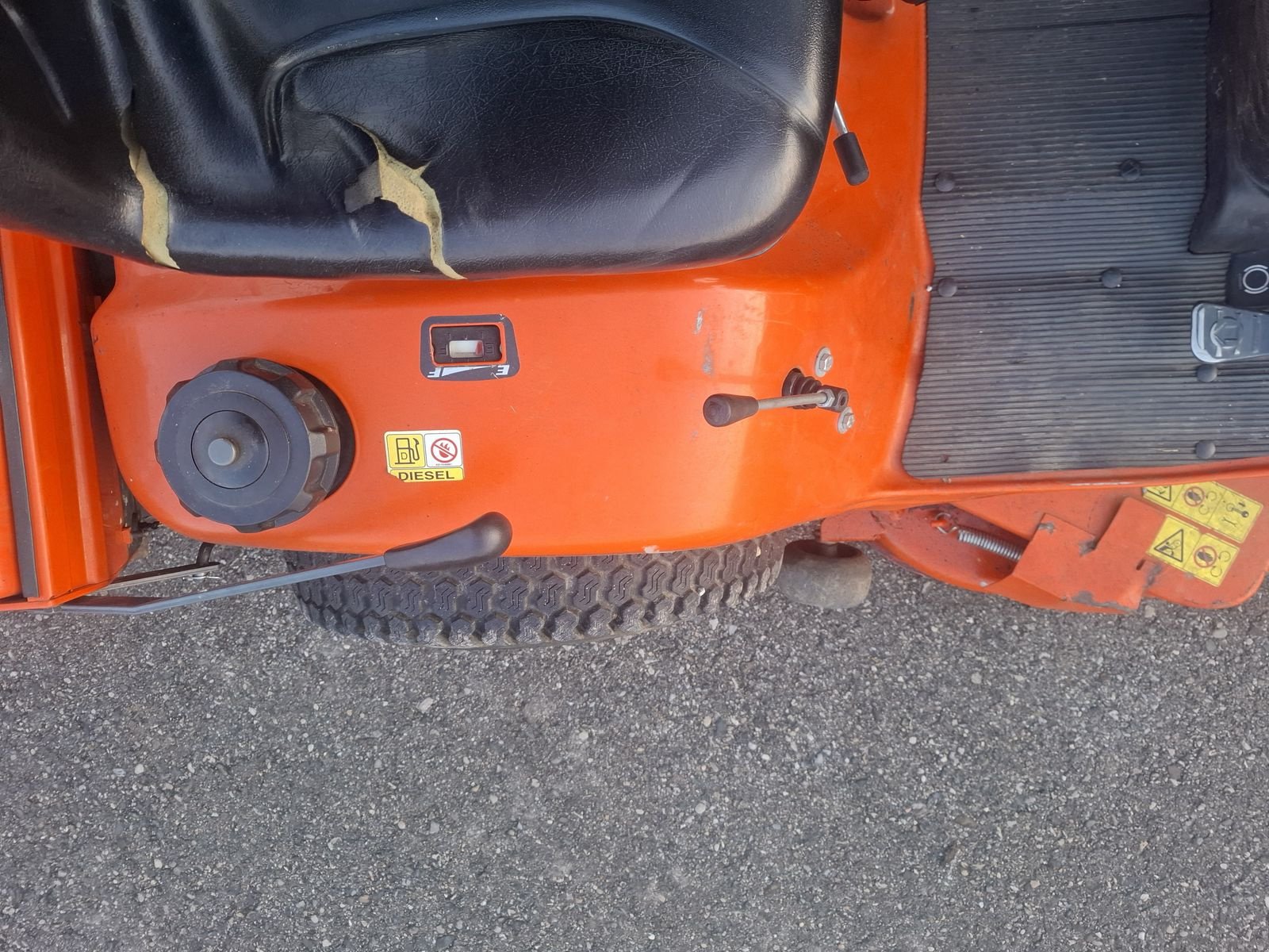 Rasentraktor tip Kubota GR 2120, Gebrauchtmaschine in Saxen (Poză 15)