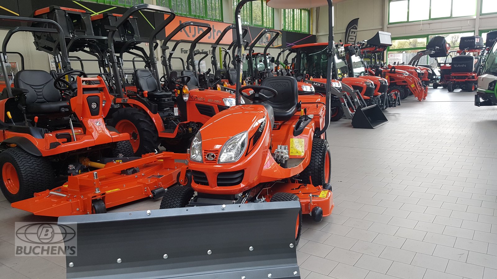 Rasentraktor des Typs Kubota GR2120 Allrad incl.Schneeschild, Neumaschine in Olpe (Bild 6)