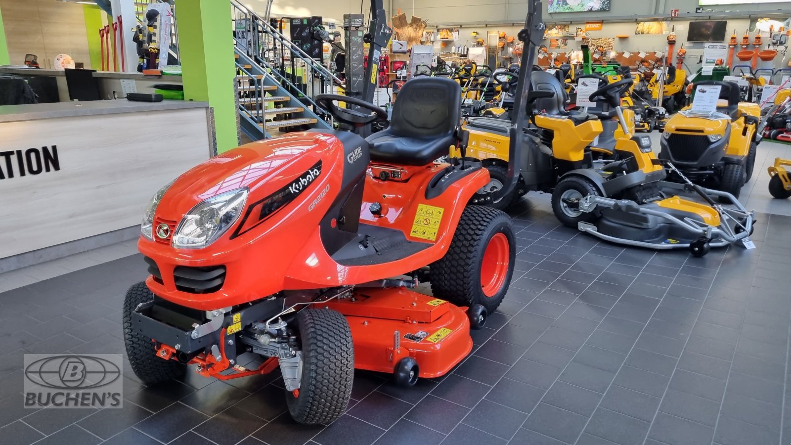 Rasentraktor des Typs Kubota GR2120 S, Neumaschine in Olpe (Bild 14)