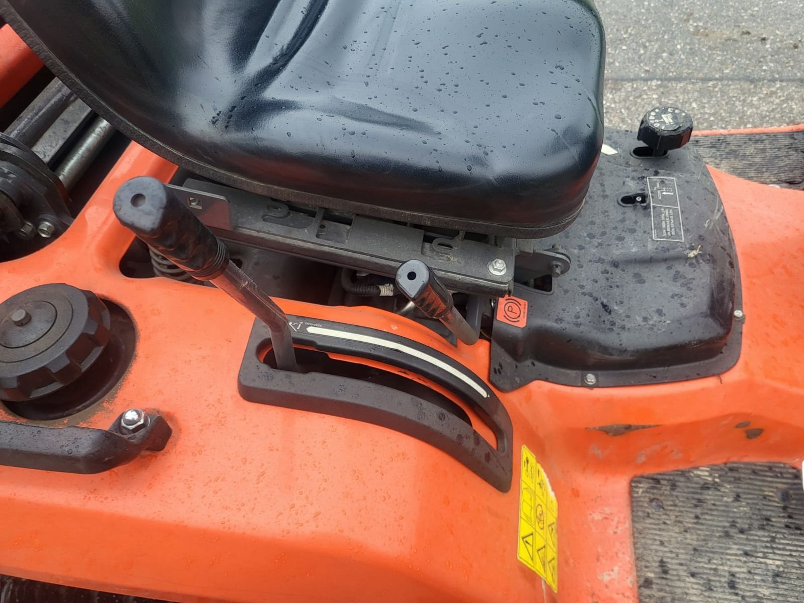 Rasentraktor типа Kubota Kubota G 23 HD, Gebrauchtmaschine в NATTERNBACH (Фотография 8)