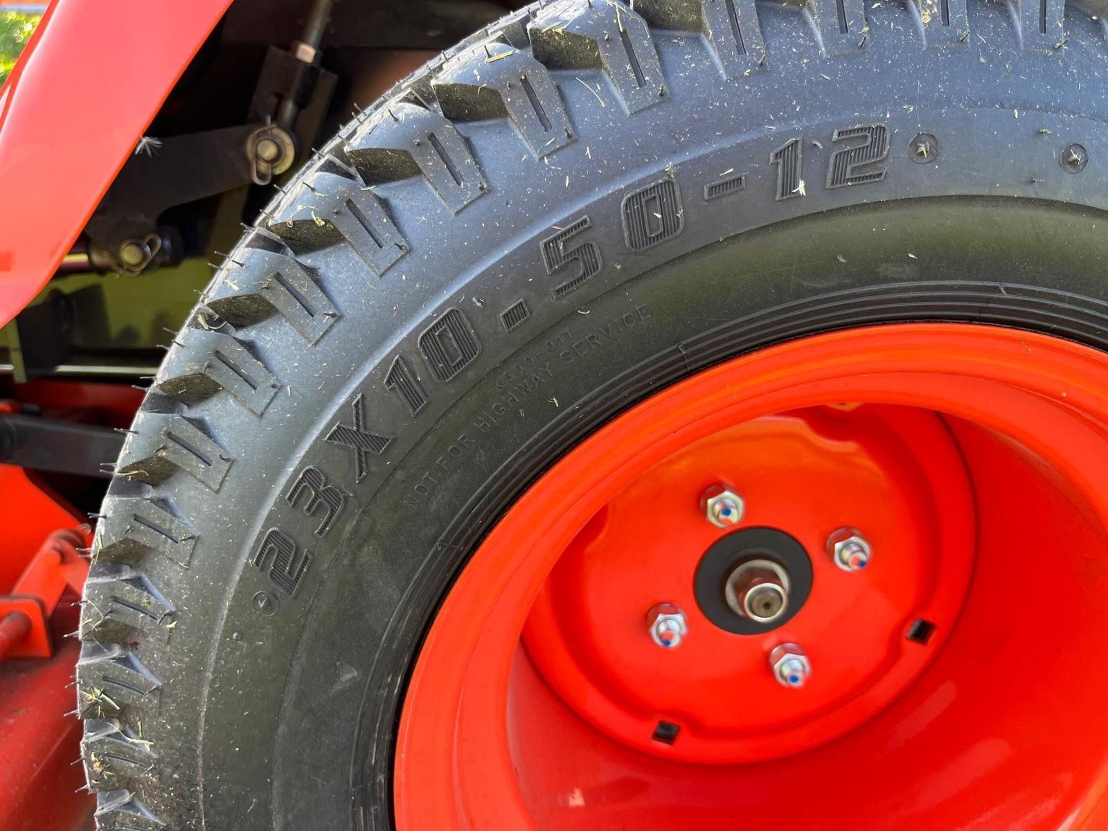 Rasentraktor des Typs Kubota Kubota GR 2120, Vorführmaschine in NATTERNBACH (Bild 13)