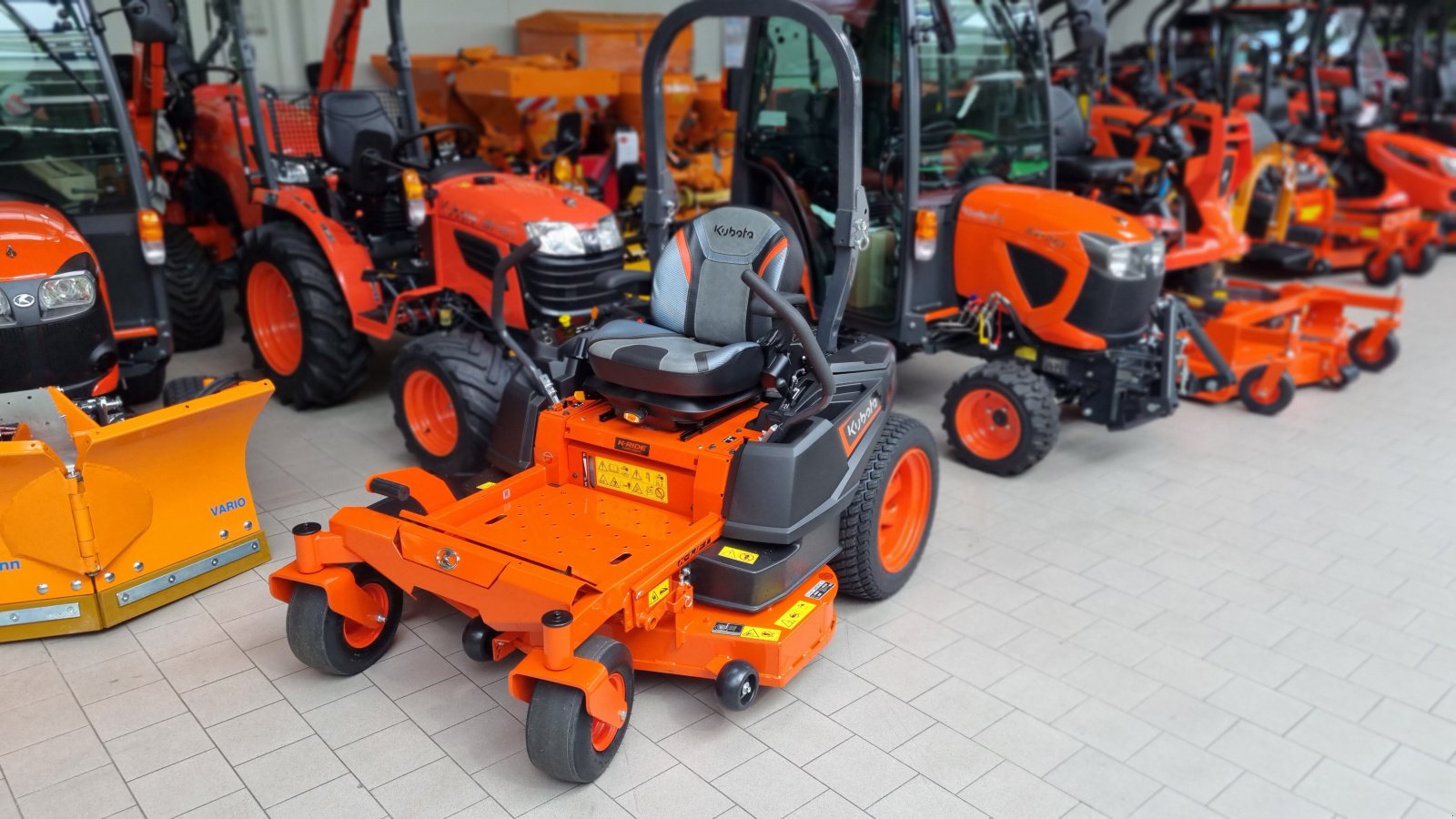 Rasentraktor tip Kubota Z2-481, Neumaschine in Olpe (Poză 4)