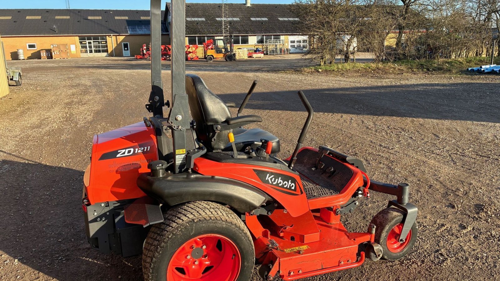 Rasentraktor типа Kubota ZD1211R-60 Zero Turn, Gebrauchtmaschine в Tinglev (Фотография 1)