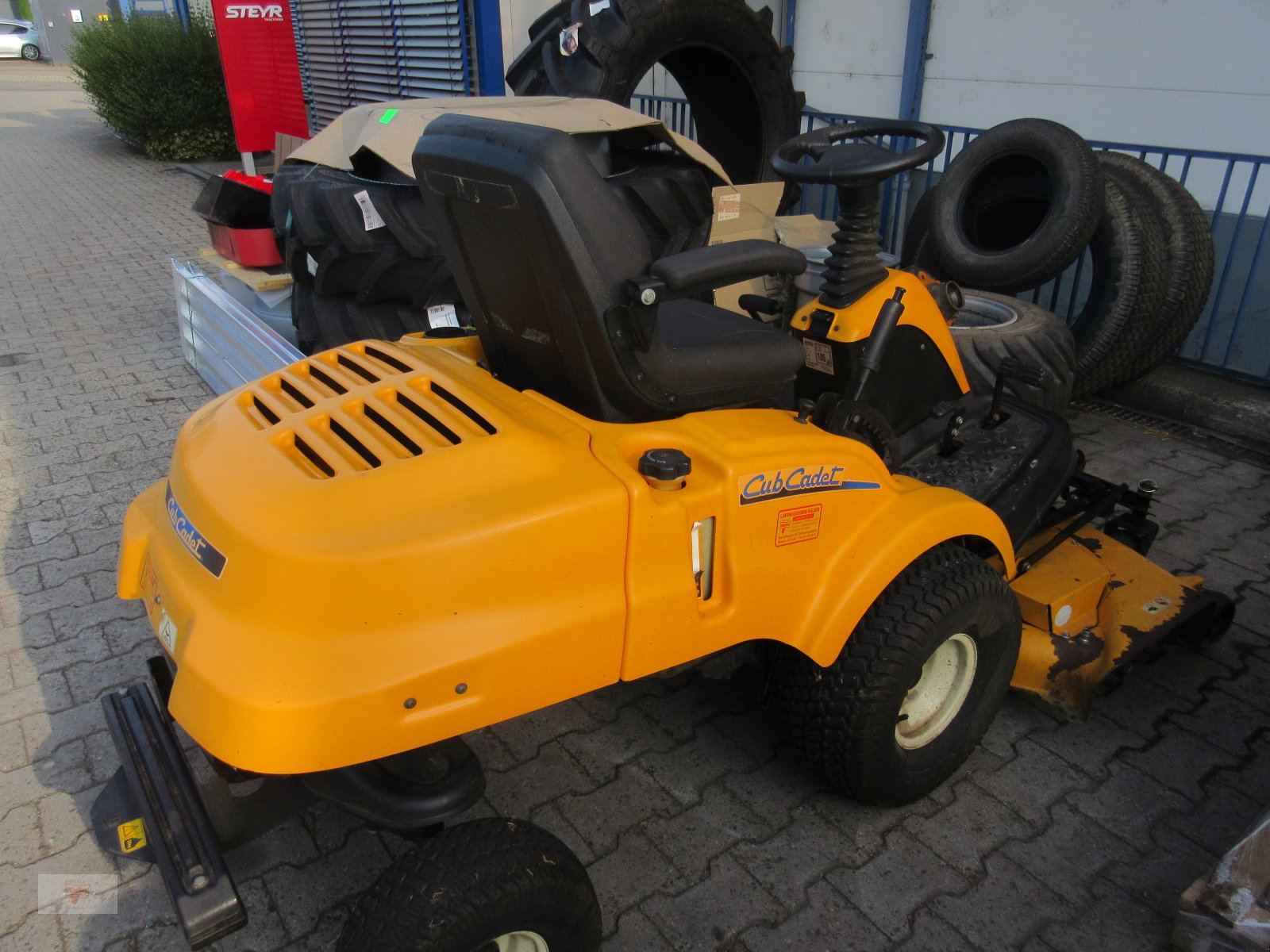 Rasentraktor des Typs MTD-Motorgeräte FM 50, Gebrauchtmaschine in Remchingen (Bild 2)