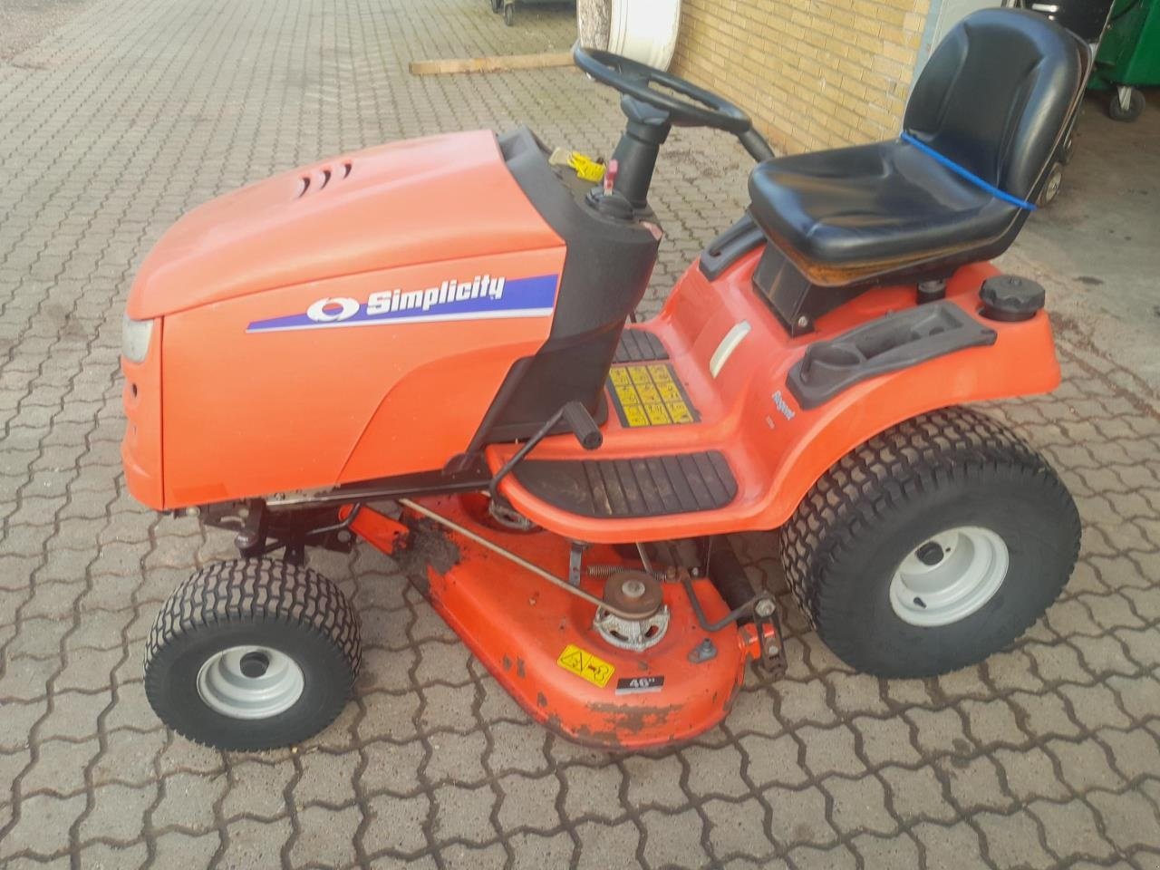 Rasentraktor tip Simplicity 2246, Gebrauchtmaschine in Give (Poză 2)