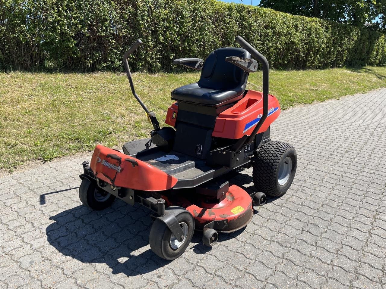 Rasentraktor typu Simplicity AXION 150Z, Gebrauchtmaschine v Toftlund (Obrázek 1)