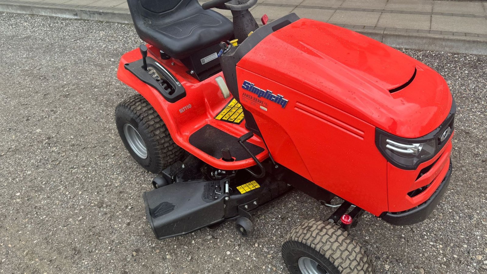 Rasentraktor typu Simplicity SLT 110 SLT110, Gebrauchtmaschine v Haderup (Obrázek 12)