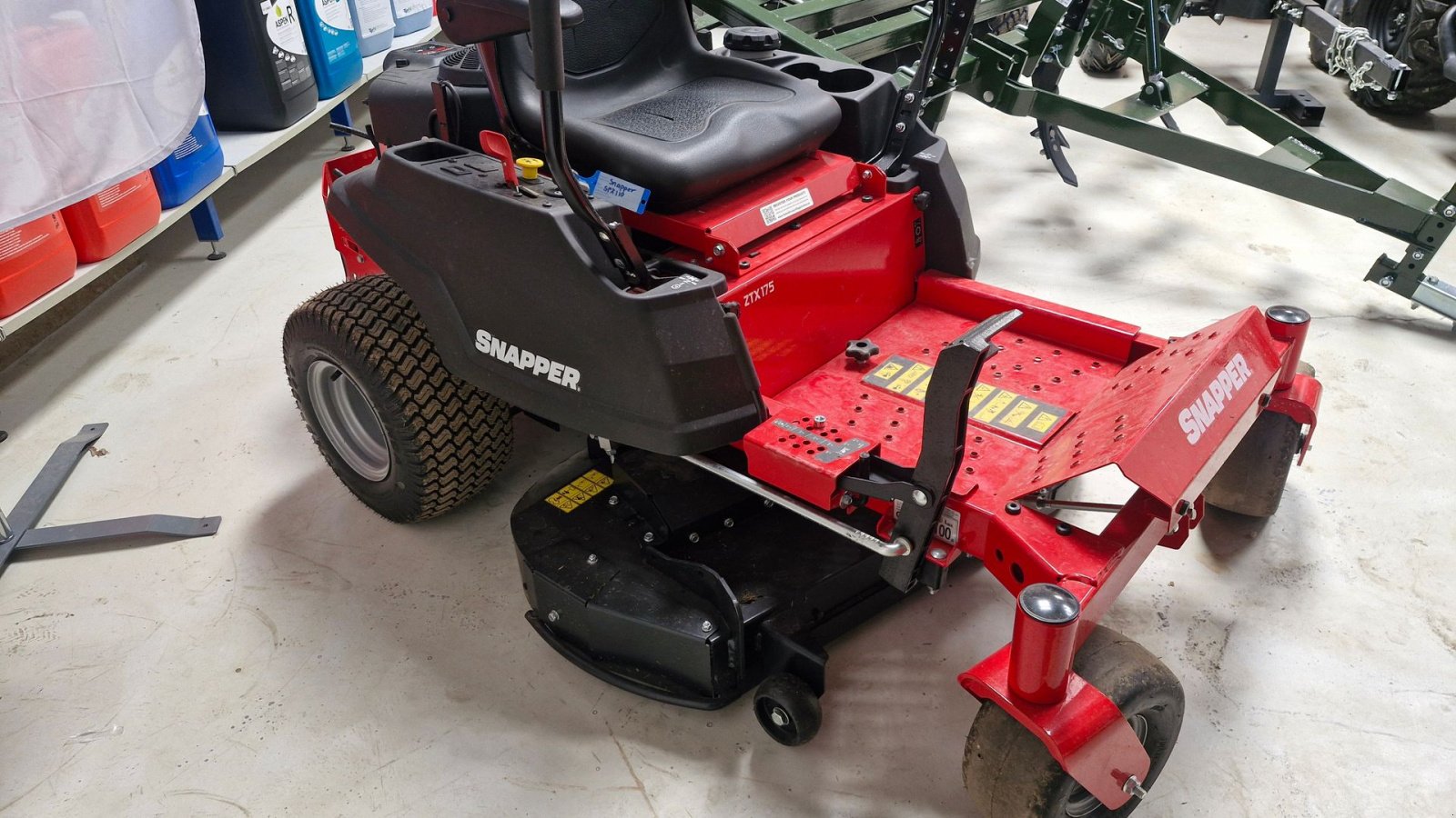 Rasentraktor от тип Snapper ZTX 175 ZTX 175 Bagudkaste, Gebrauchtmaschine в Jyderup (Снимка 3)