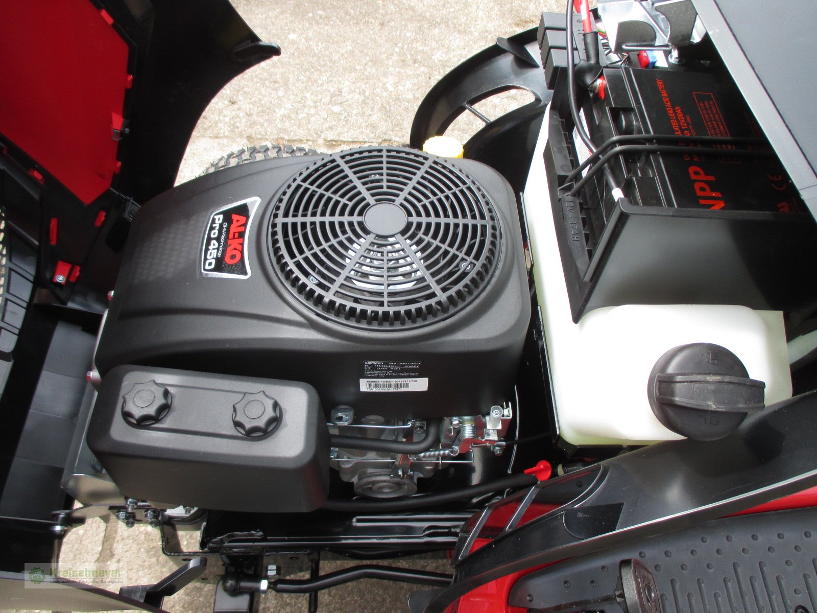 Rasentraktor des Typs Solo T15-103.3 HD-A, Neumaschine in Feuchtwangen (Bild 6)