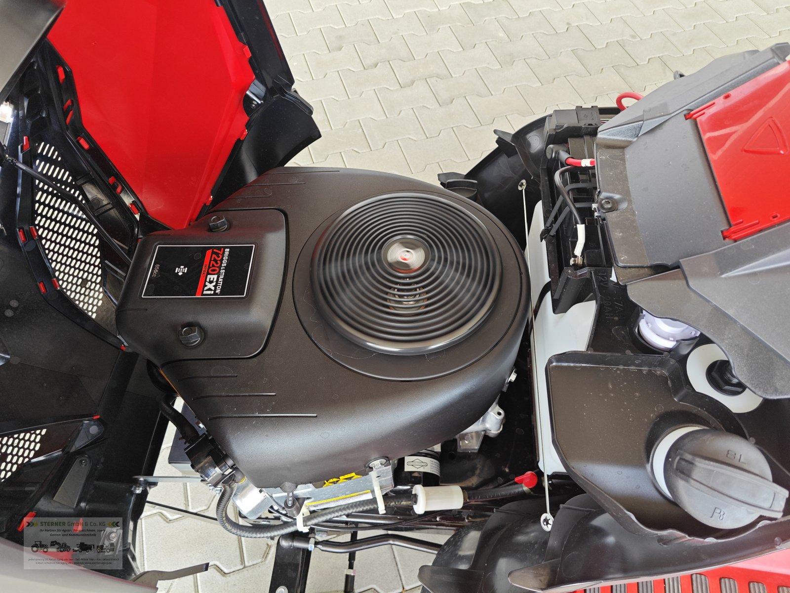 Rasentraktor des Typs Solo T22 105.4 HD V2 SD, Neumaschine in Eging am See (Bild 8)