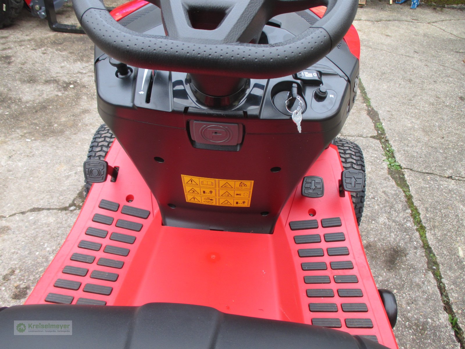 Rasentraktor des Typs Solo T22-105.4 HDD-A V2 mit Differentialsperre, Neumaschine in Feuchtwangen (Bild 6)