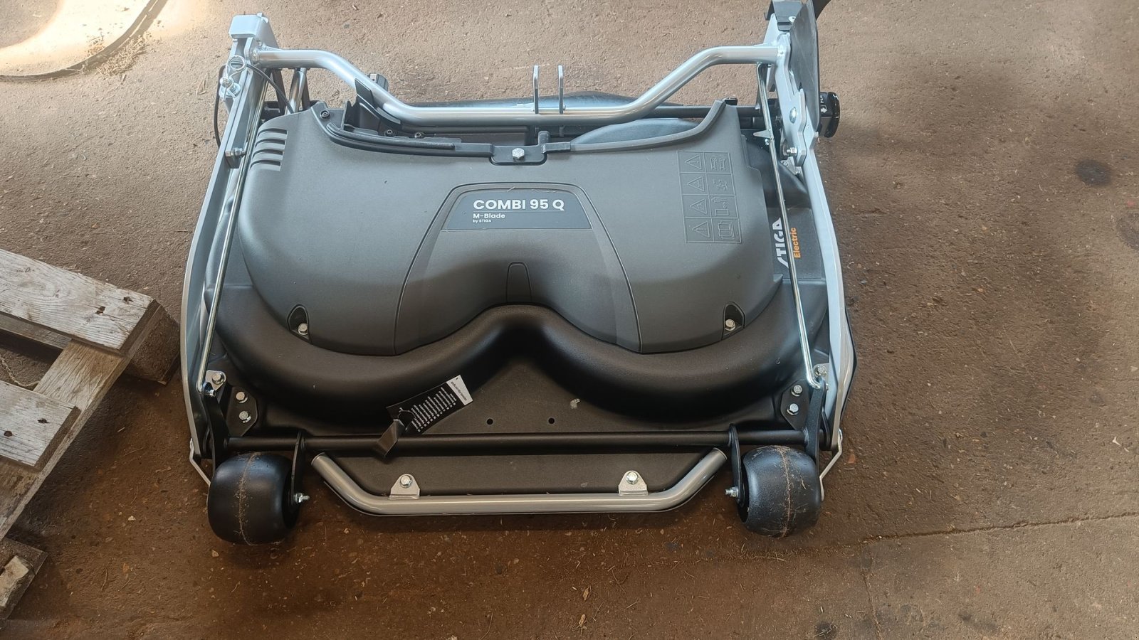 Rasentraktor des Typs Sonstige Combi 95 Q klippebord, Gebrauchtmaschine in Egtved (Bild 1)