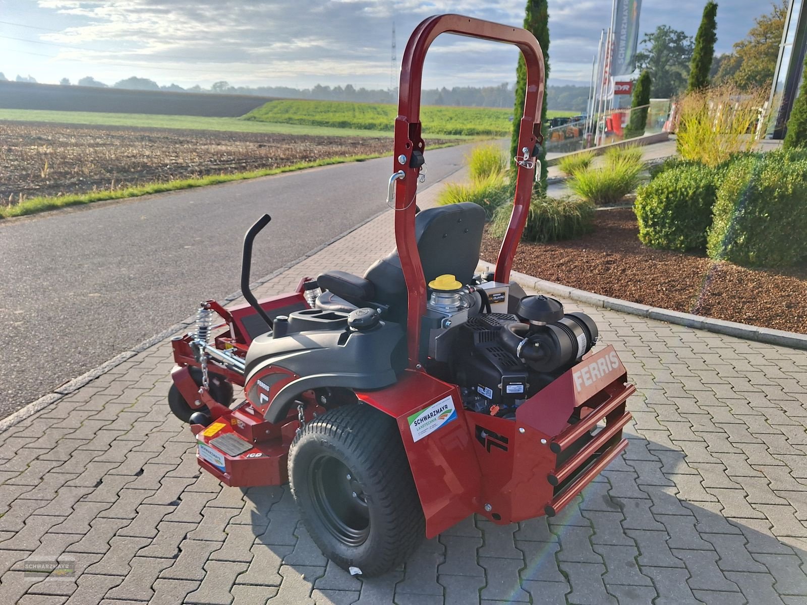 Rasentraktor des Typs Sonstige Ferris Zero Turn Mäher, Neumaschine in Aurolzmünster (Bild 7)