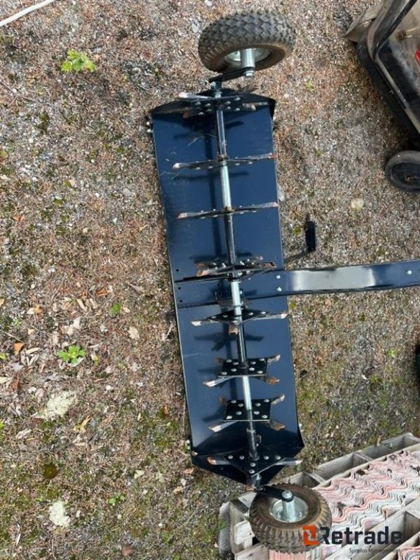 Rasentraktor tip Sonstige Græsplænelufter til Plænetraktor, Gebrauchtmaschine in Rødovre (Poză 3)