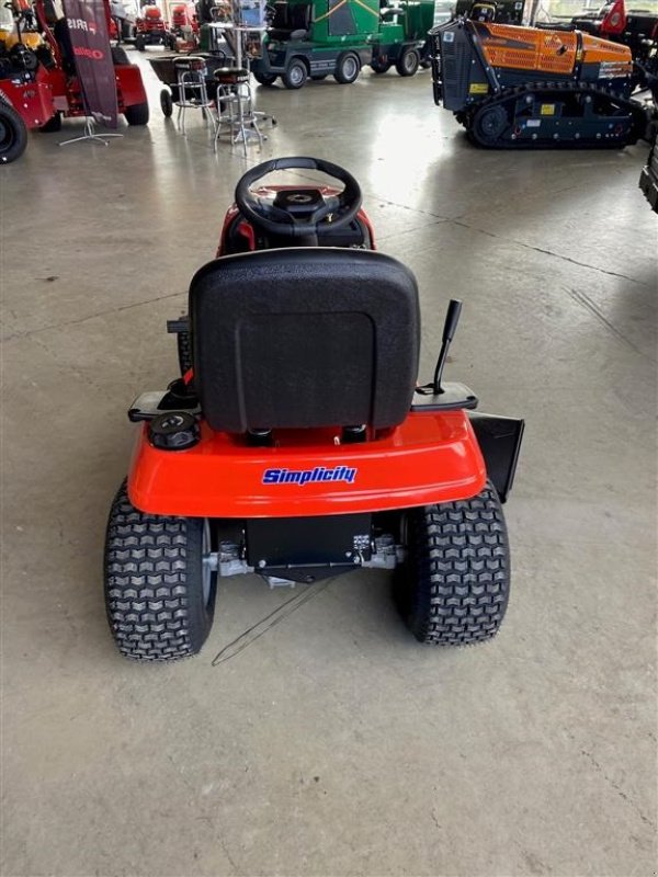 Rasentraktor типа Sonstige Regent SLT 110, Gebrauchtmaschine в Ringe (Фотография 3)