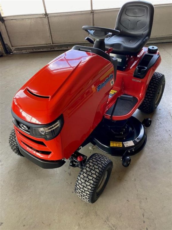 Rasentraktor типа Sonstige Regent SLT 110, Gebrauchtmaschine в Ringe (Фотография 2)
