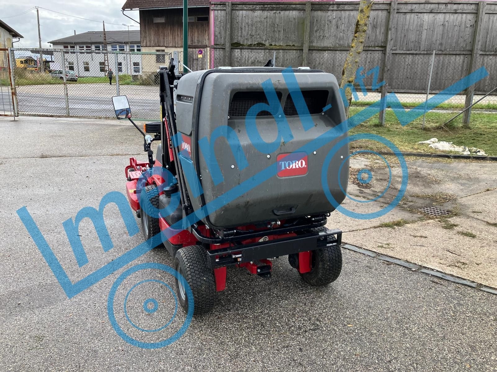 Rasentraktor a típus Sonstige Toro Pro Line H 800, Gebrauchtmaschine ekkor: Eferding (Kép 9)