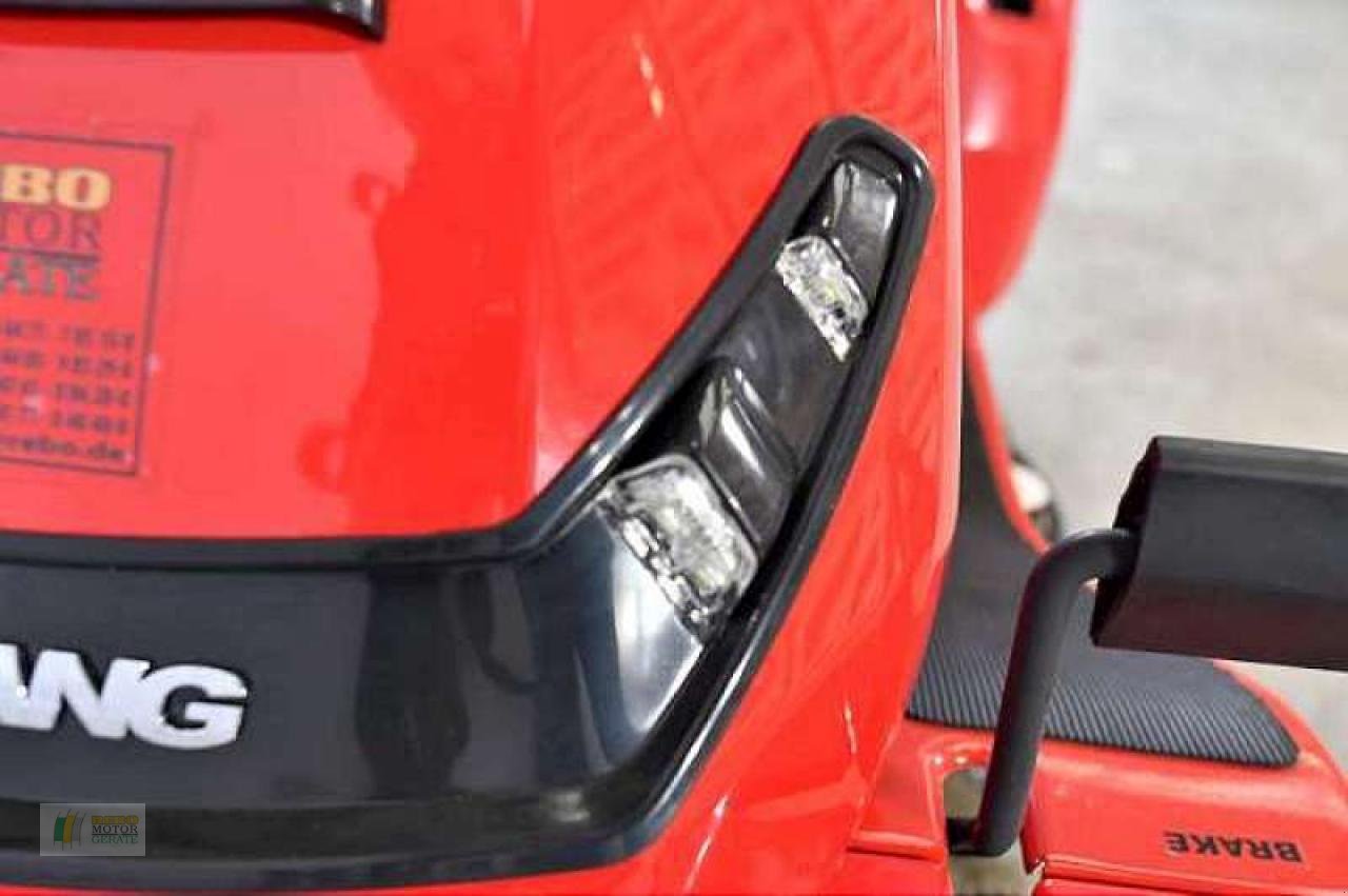 Rasentraktor Türe ait Sonstige WB81EC, Neumaschine içinde Edewecht (resim 6)