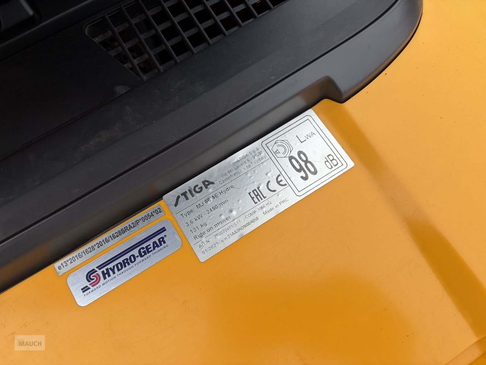 Rasentraktor van het type Stiga 1066 Combi, Gebrauchtmaschine in Burgkirchen (Foto 8)