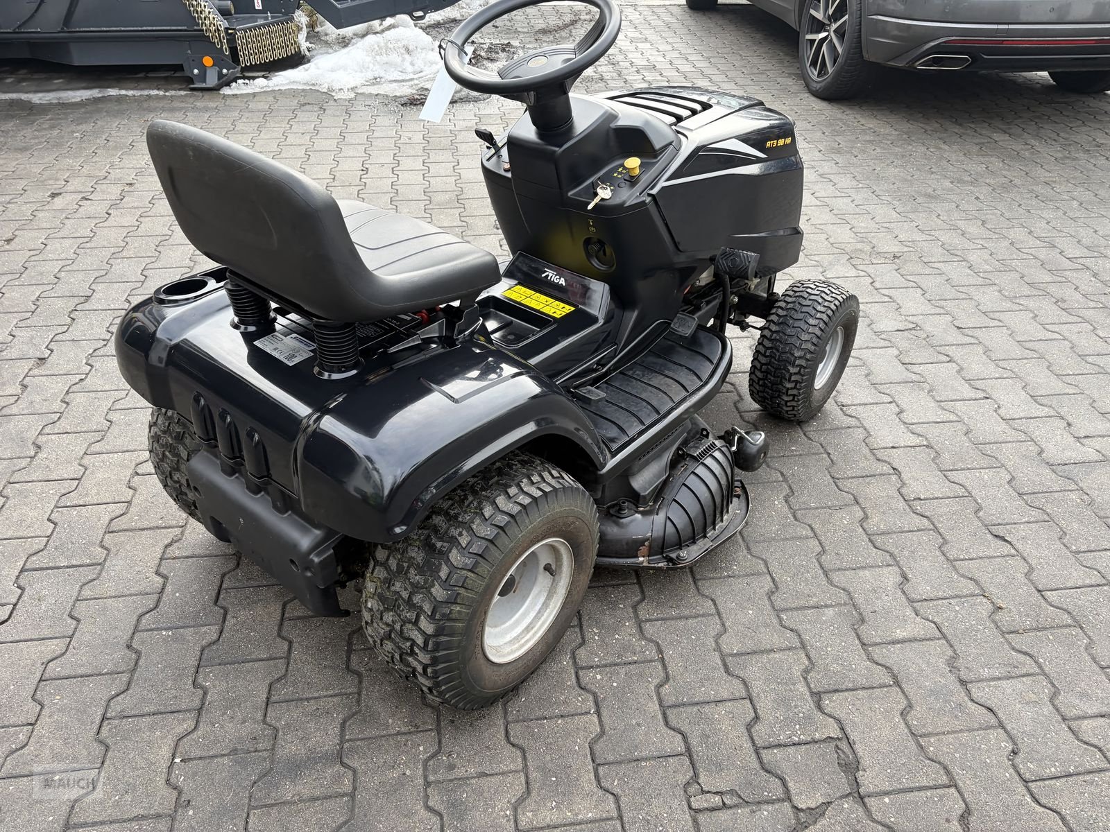 Rasentraktor typu Stiga Alpina SD5 98 Hydrostat inkl. Schneeschild, Gebrauchtmaschine v Burgkirchen (Obrázek 10)