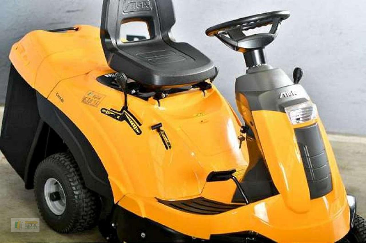 Rasentraktor Türe ait Stiga COMBI 372, Gebrauchtmaschine içinde Cloppenburg (resim 2)