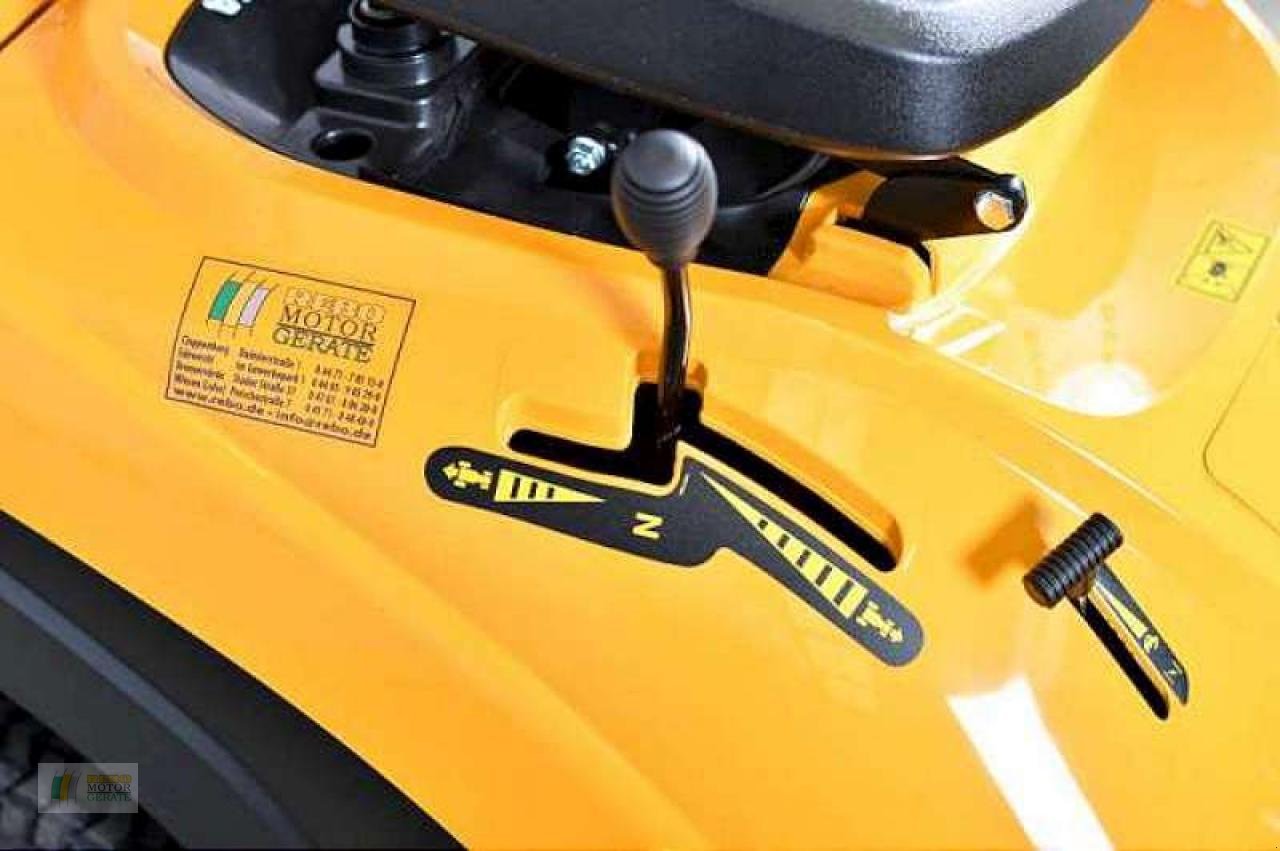 Rasentraktor Türe ait Stiga COMBI 372, Gebrauchtmaschine içinde Cloppenburg (resim 3)