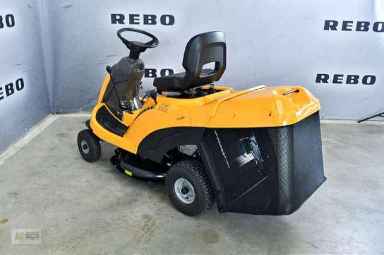 Rasentraktor Türe ait Stiga COMBI 372, Gebrauchtmaschine içinde Cloppenburg (resim 8)