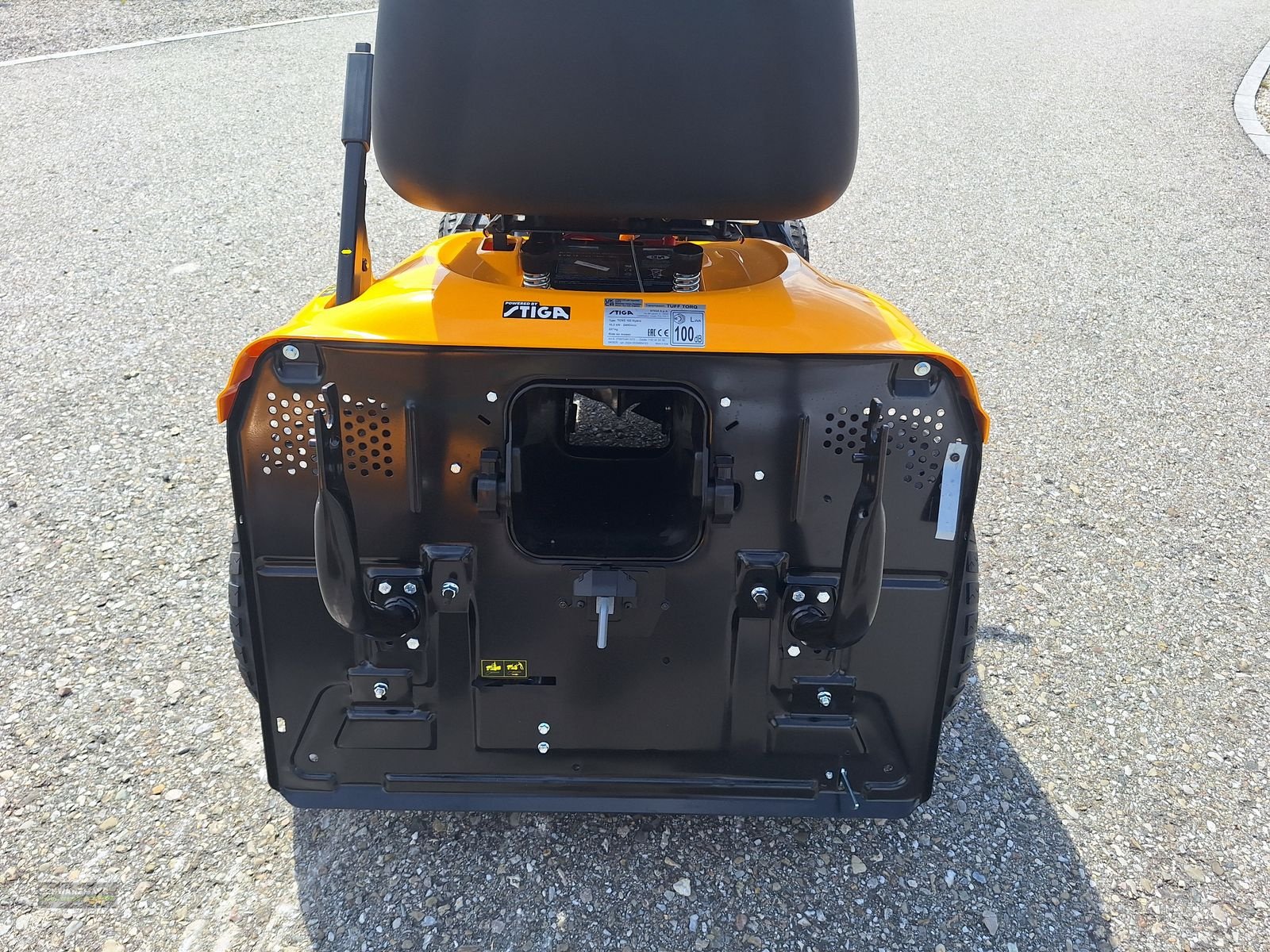 Rasentraktor des Typs Stiga ESTATE 7102 W SE90, Neumaschine in Gampern (Bild 18)