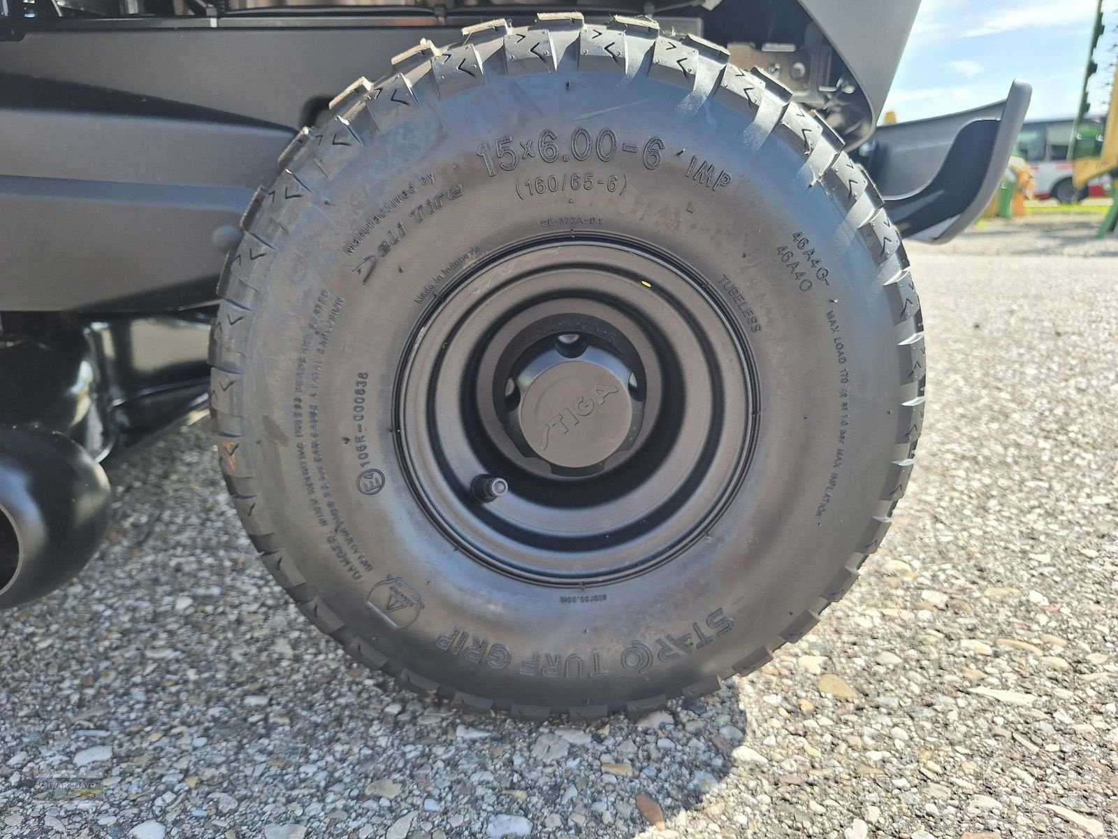 Rasentraktor des Typs Stiga ESTATE 7102 W SE90, Neumaschine in Gampern (Bild 16)