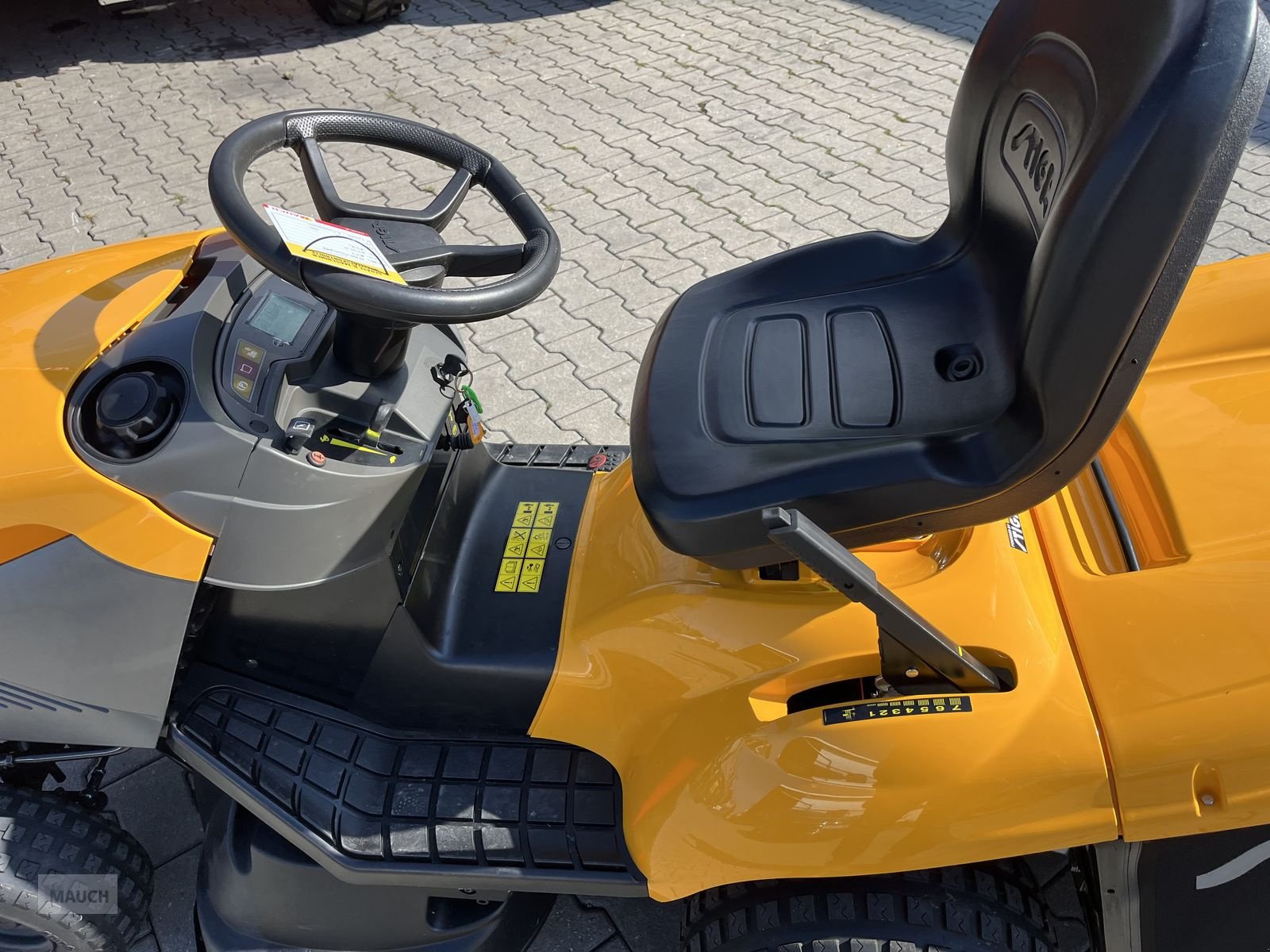 Rasentraktor des Typs Stiga Estate 792 W SE 2 Zylinder, Gebrauchtmaschine in Burgkirchen (Bild 17)