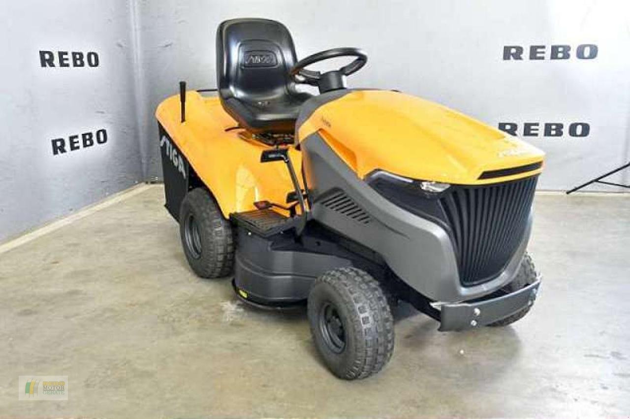Rasentraktor van het type Stiga ESTATE 792, Neumaschine in Winsen (Foto 1)