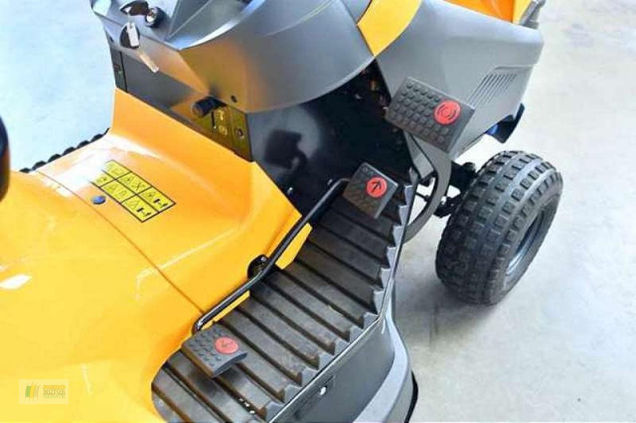 Rasentraktor van het type Stiga ESTATE 792, Neumaschine in Winsen (Foto 6)