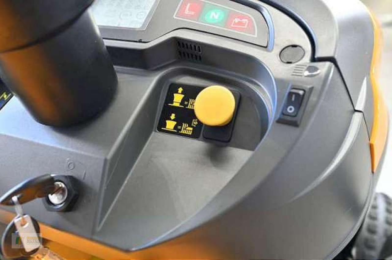 Rasentraktor a típus Stiga ESTATE 792, Neumaschine ekkor: Edewecht (Kép 8)