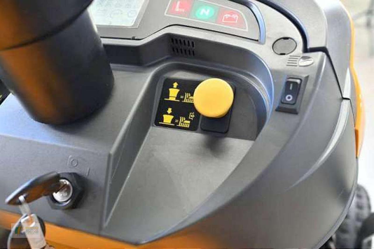 Rasentraktor Türe ait Stiga ESTATE 792, Neumaschine içinde Winsen (resim 7)