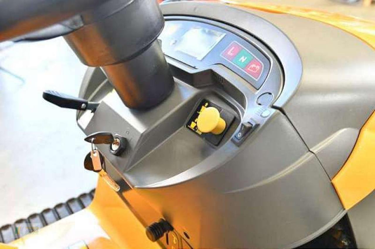 Rasentraktor tipa Stiga ESTATE 792, Neumaschine u Bredstedt (Slika 5)