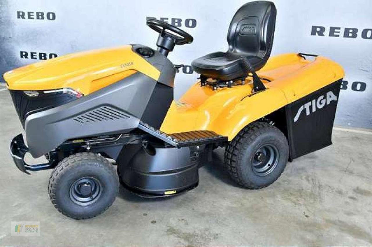 Rasentraktor del tipo Stiga ESTATE 792, Neumaschine en Edewecht (Imagen 1)