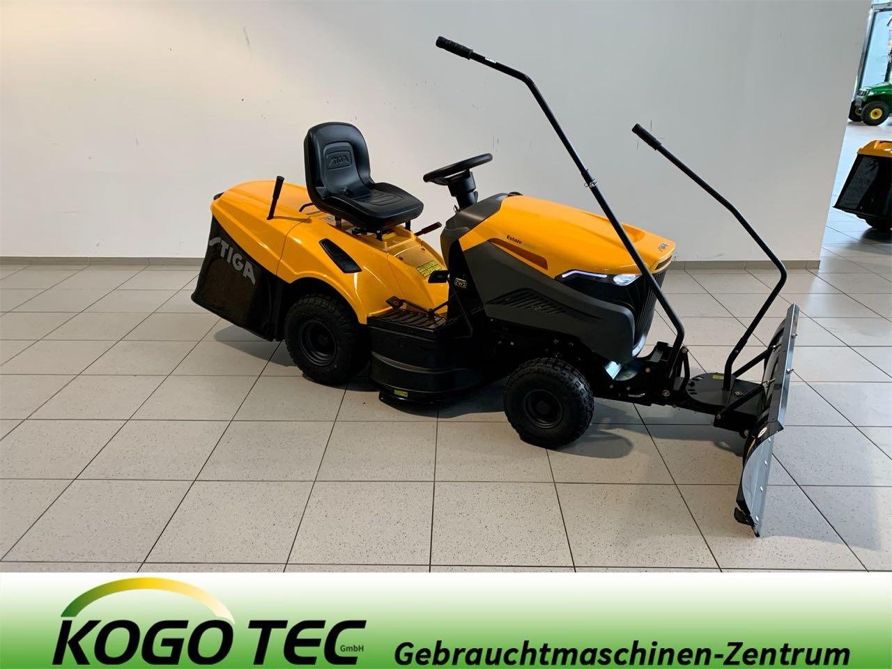 Rasentraktor des Typs Stiga Estate 792, Neumaschine in Beckum (Bild 1)