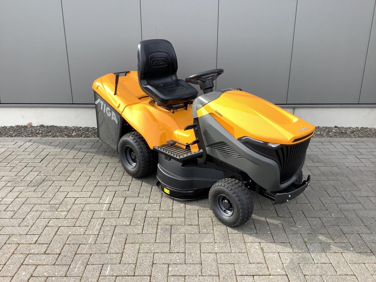 Rasentraktor del tipo Stiga Estate 792, Neumaschine In Beckum (Immagine 3)