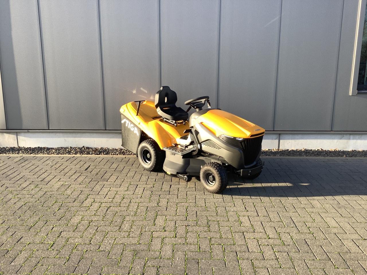 Rasentraktor tipa Stiga Estate 798 W, Neumaschine u Beckum (Slika 4)