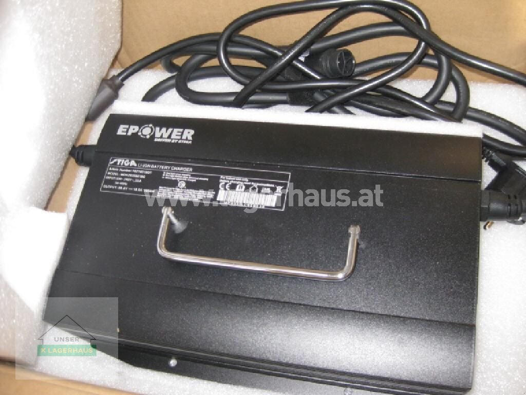 Rasentraktor des Typs Stiga ESTATE 798E AKKU, Gebrauchtmaschine in Ottensheim (Bild 3)