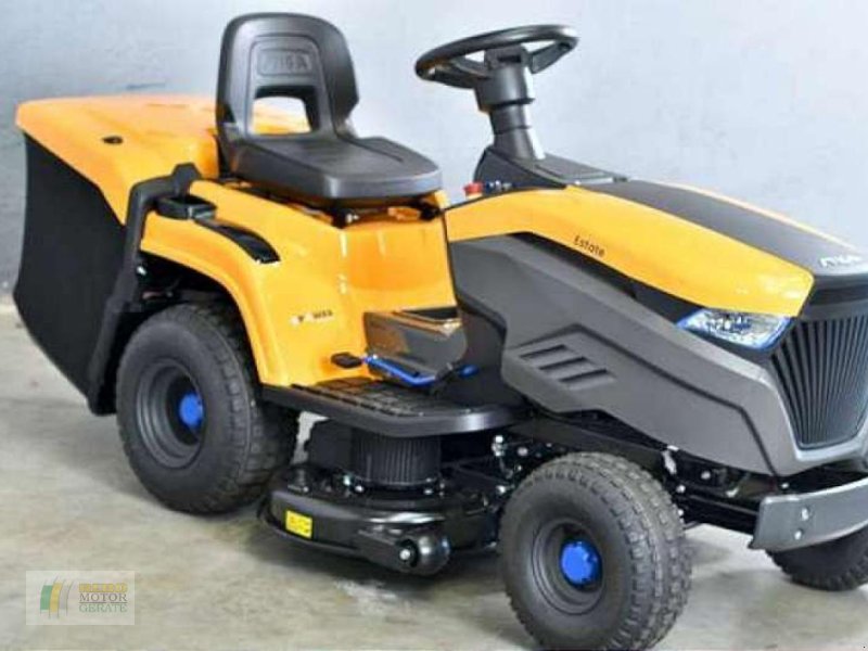 Rasentraktor des Typs Stiga ESTATE 798E, Neumaschine in Winsen (Bild 1)