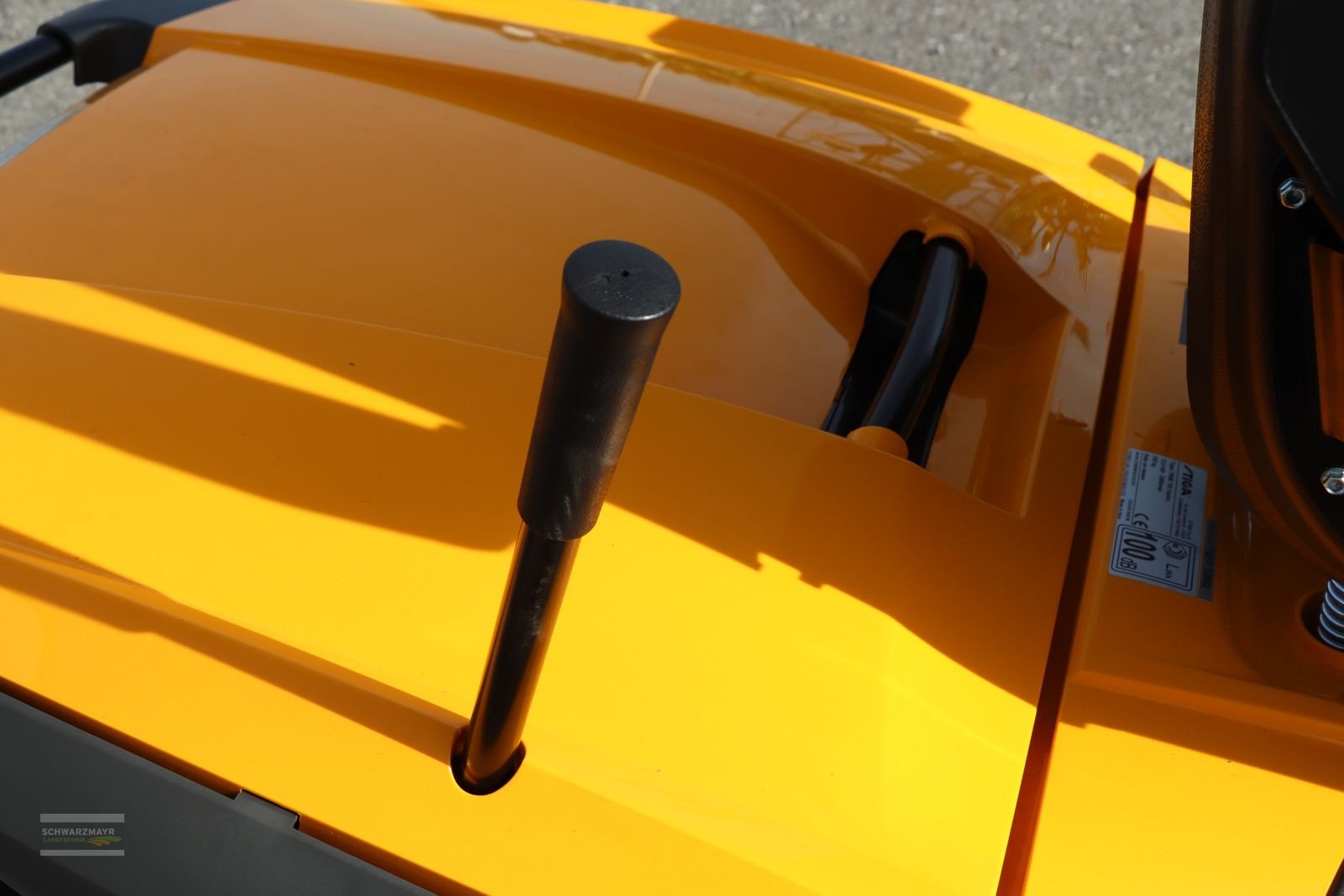 Rasentraktor des Typs Stiga ESTATE 9102 W, Neumaschine in Aurolzmünster (Bild 18)