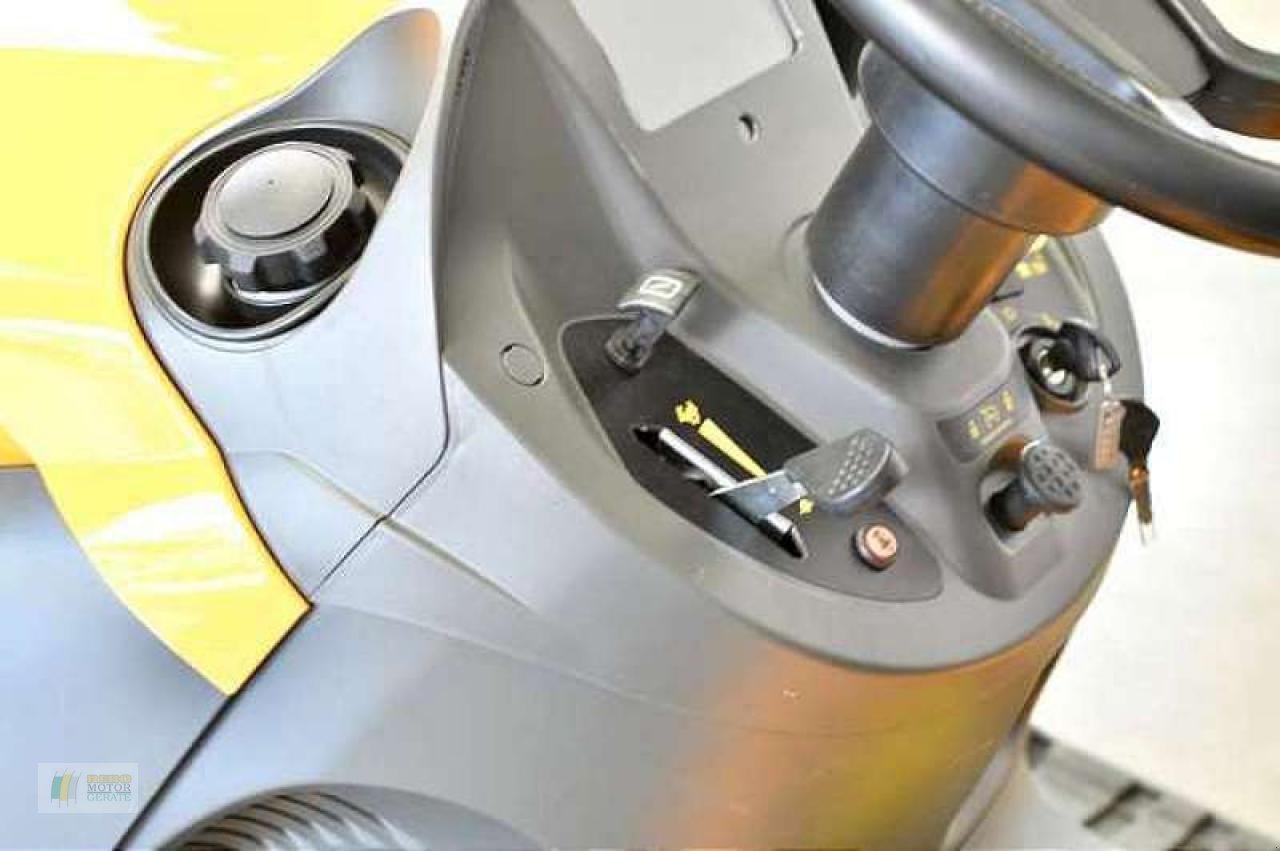 Rasentraktor typu Stiga ESTATE 9102 W, Neumaschine v Bremervörde (Obrázok 8)