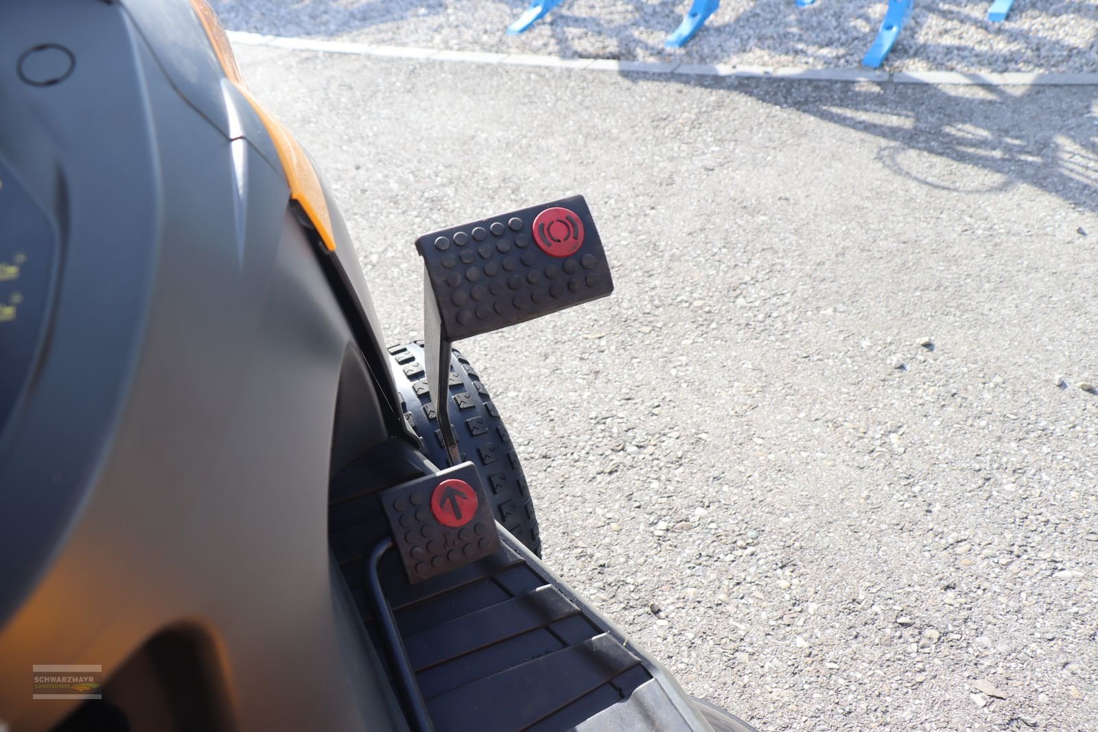 Rasentraktor типа Stiga ESTATE 9102 W, Neumaschine в Gampern (Фотография 13)