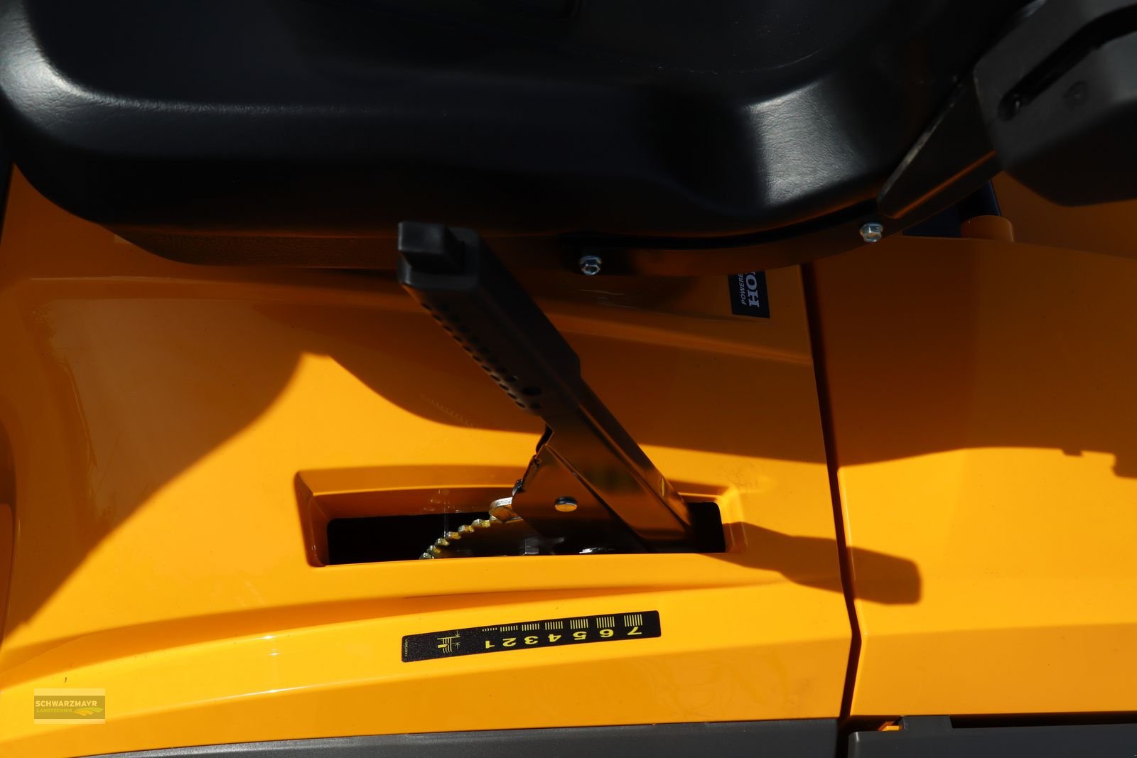 Rasentraktor типа Stiga ESTATE 9102 W, Neumaschine в Gampern (Фотография 5)