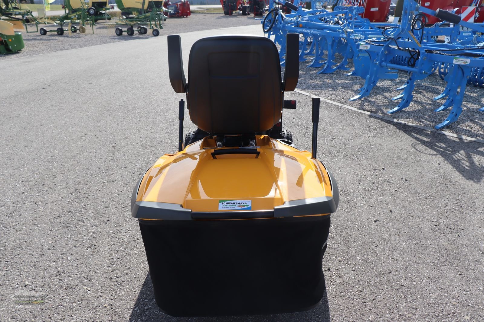 Rasentraktor типа Stiga ESTATE 9102 W, Neumaschine в Gampern (Фотография 4)