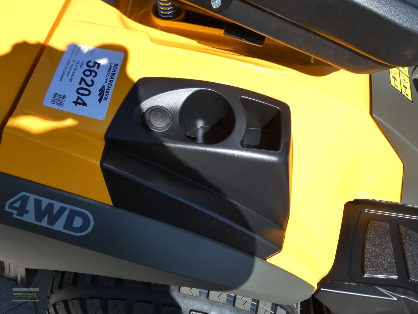 Rasentraktor des Typs Stiga ESTATE 9102 WX, Neumaschine in Gampern (Bild 17)